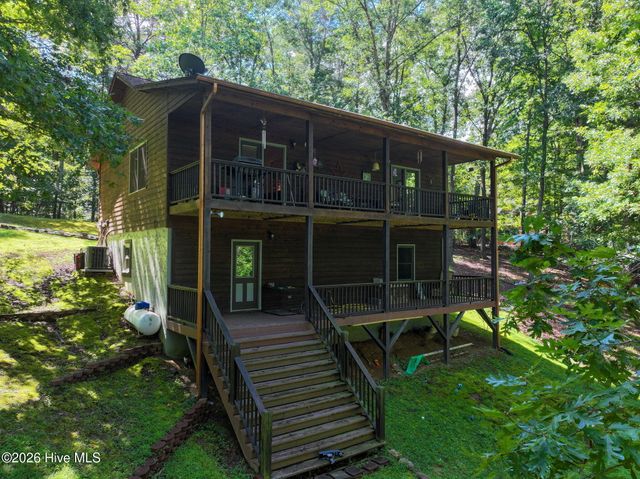 350 Cobb Bluff, Murphy, NC 28906