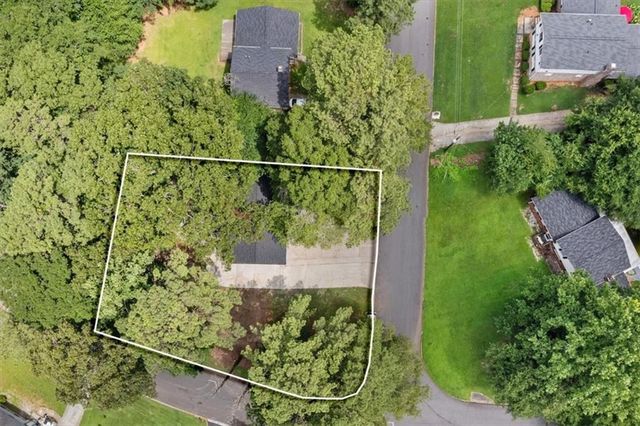 3291 Wintercreeper Drive, Lithonia, GA 30038