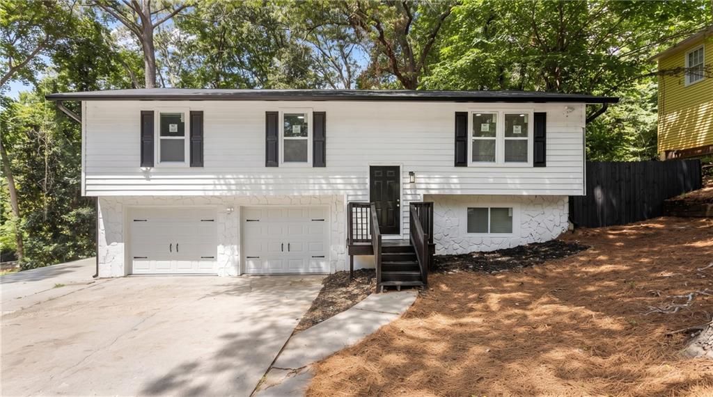 3291 Wintercreeper Drive, Lithonia, GA 30038