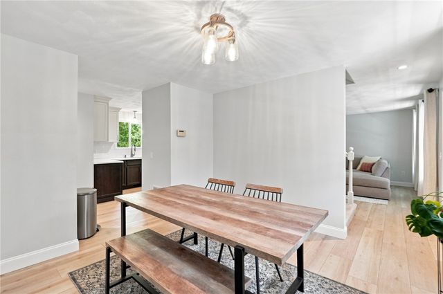29 Walker Lane, Coventry, RI 02816