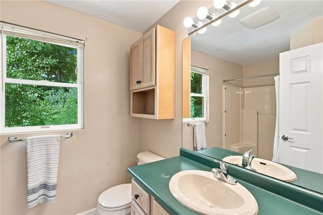 29 Walker Lane, Coventry, RI 02816