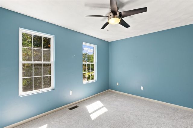 29 Walker Lane, Coventry, RI 02816