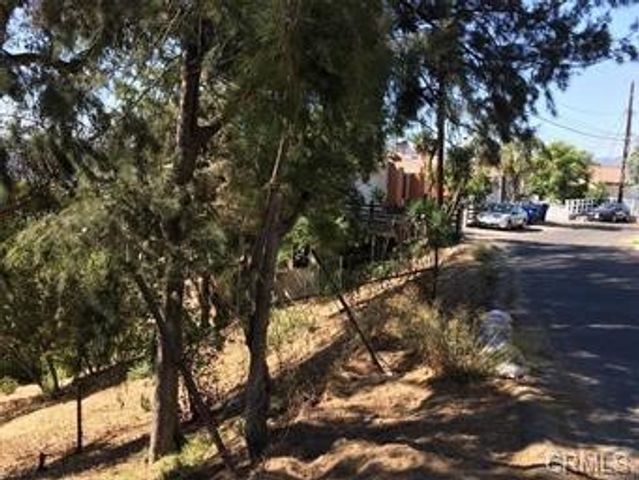 891 Mount Washington Drive, Los Angeles, CA 90065