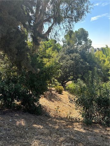 891 Mount Washington Drive, Los Angeles, CA 90065