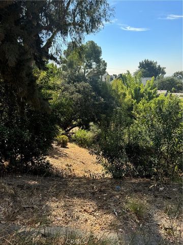 891 Mount Washington Drive, Los Angeles, CA 90065