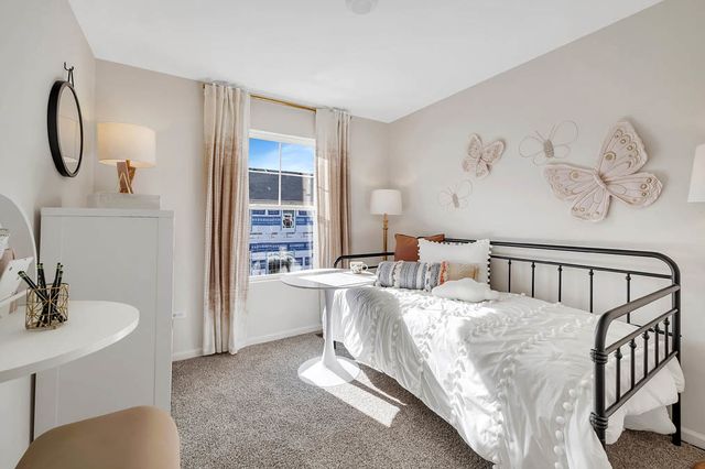 441 lakeshore Court, St. Charles, IL 60174