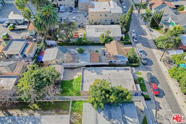 3030 W 12th Place, Los Angeles, CA 90006