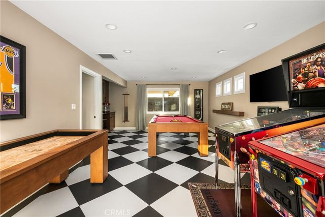 1314 E Hickory, Orange, CA 92866