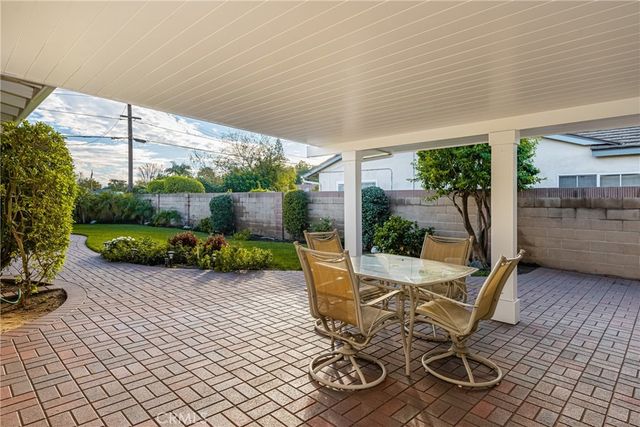 1314 E Hickory, Orange, CA 92866