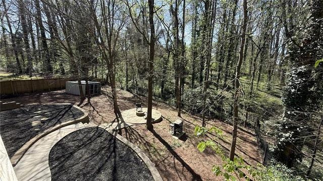 2340 Glynn Dr SE, Atlanta, GA 30316