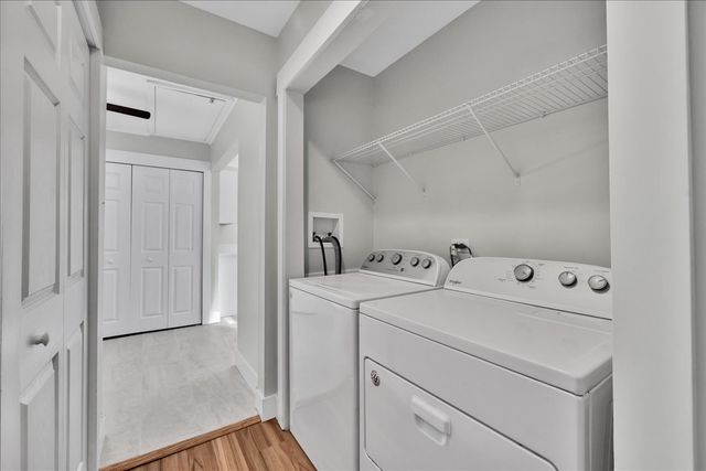218 S Morgan Avenue, Wheaton, IL 60187