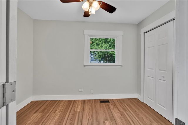 218 S Morgan Avenue, Wheaton, IL 60187