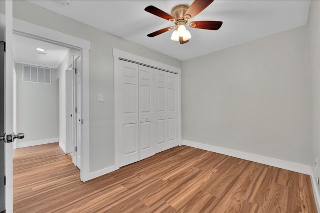 218 S Morgan Avenue, Wheaton, IL 60187