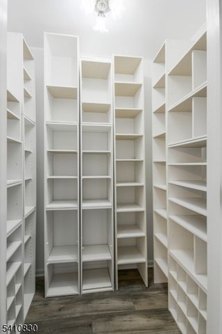 2004 S Branch Dr, Readington Twp., NJ 08889