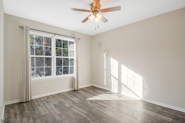 2004 S Branch Dr, Readington Twp., NJ 08889