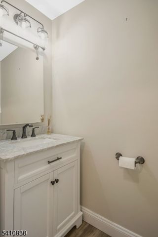 2004 S Branch Dr, Readington Twp., NJ 08889