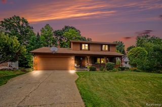 1625 Spruce Court, Commerce Twp, MI 48390