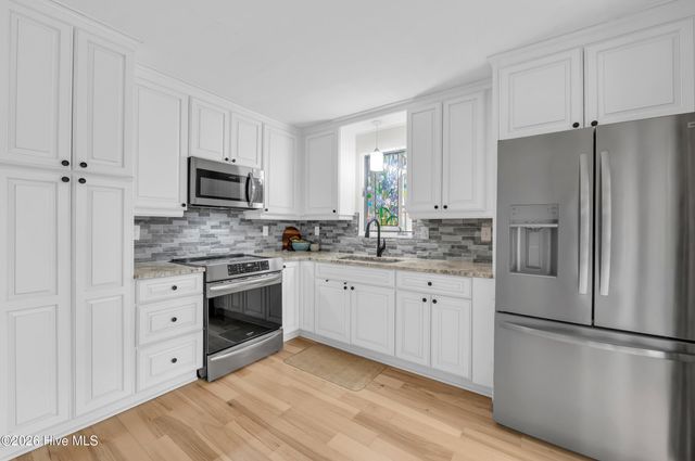 2030 Albert Circle, Wilmington, NC 28403