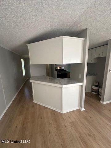 224 Aqua Way, Pearl, MS 39208