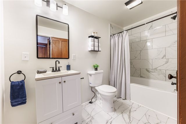 966 Culver Road, Rochester, NY 14609