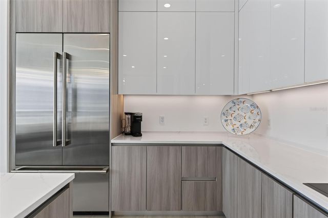 301 QUAY COMMONS 1903, Sarasota, FL 34236