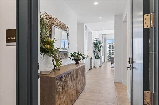 301 QUAY COMMONS 1903, Sarasota, FL 34236