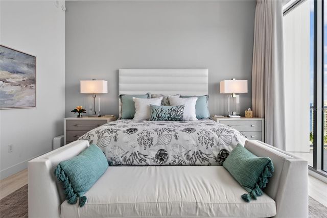 301 QUAY COMMONS 1903, Sarasota, FL 34236
