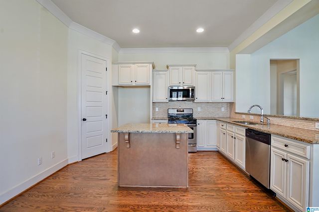 700 PRESERVE WAY, Hoover, AL 35226