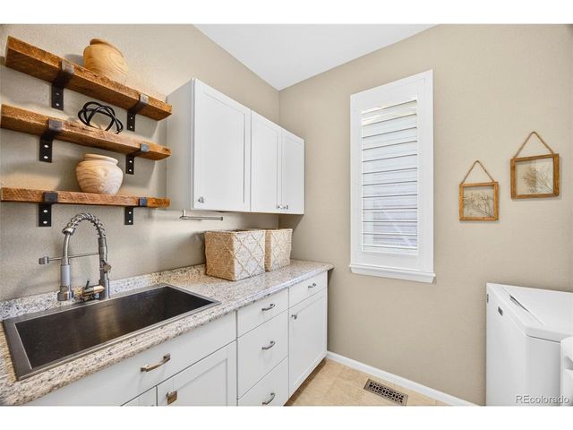 2884 Echo Lake Dr, Loveland, CO 80538