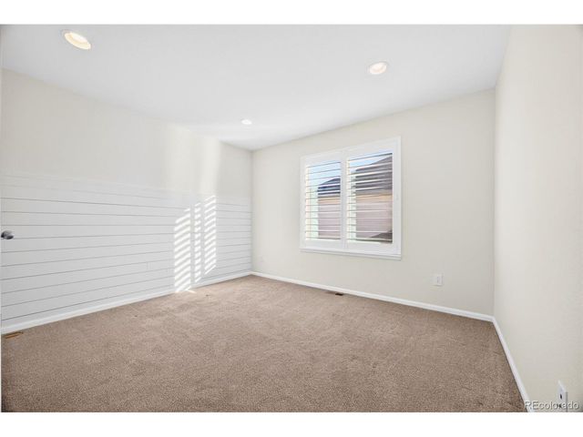 2884 Echo Lake Dr, Loveland, CO 80538