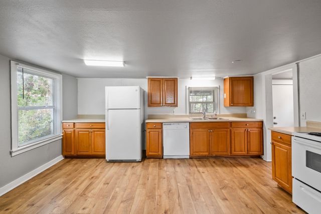 4513 E 3rd Ave, Spokane Valley, WA 99212