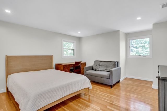 1 Maureen Rd, Lexington, MA 02420
