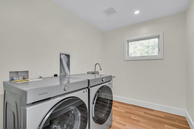1 Maureen Rd, Lexington, MA 02420