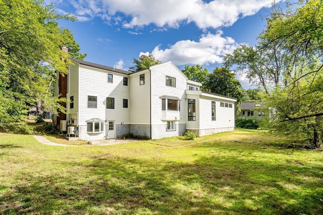 1 Maureen Rd, Lexington, MA 02420