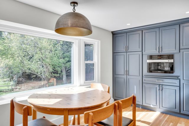 1 Maureen Rd, Lexington, MA 02420