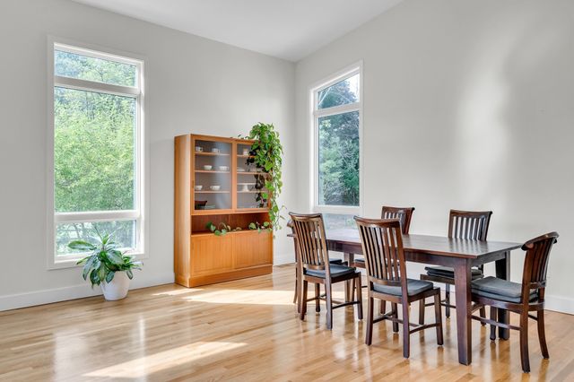 1 Maureen Rd, Lexington, MA 02420