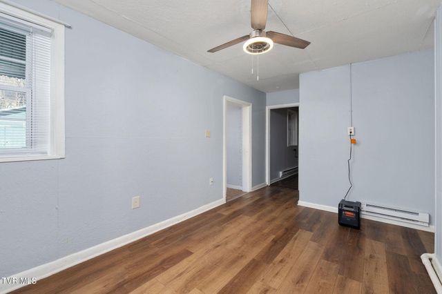 4033 Harbor Chapel Road, Kingsport, TN 37664