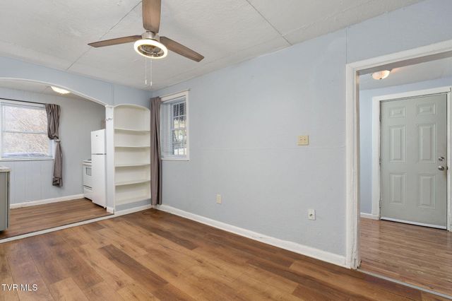 4033 Harbor Chapel Road, Kingsport, TN 37664