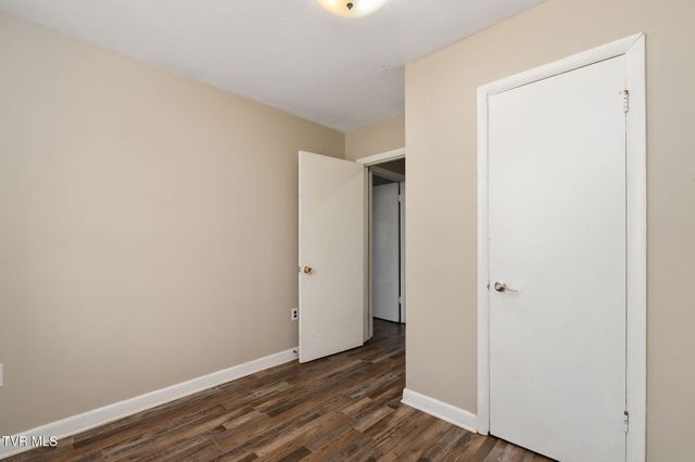 4033 Harbor Chapel Road, Kingsport, TN 37664