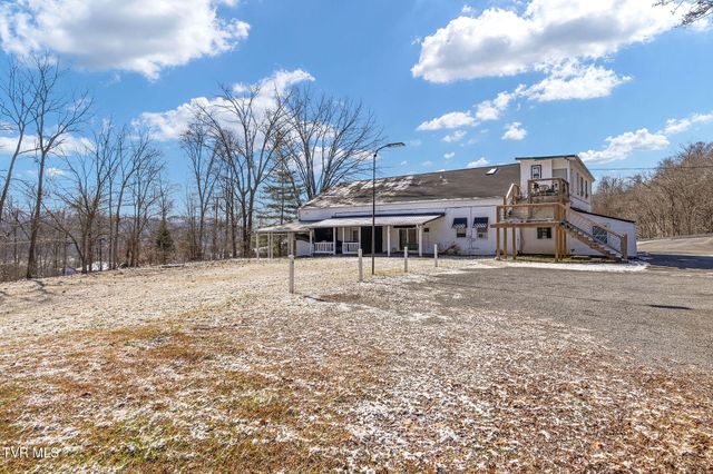 4033 Harbor Chapel Road, Kingsport, TN 37664