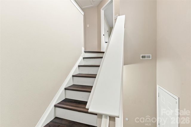 14718 Lions Pride Court, Charlotte, NC 28278