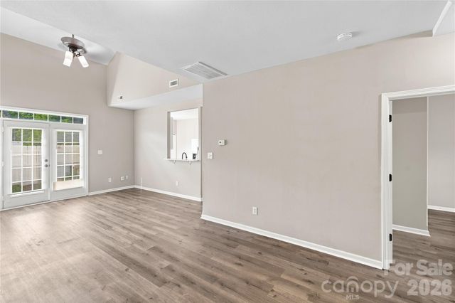 14718 Lions Pride Court, Charlotte, NC 28278