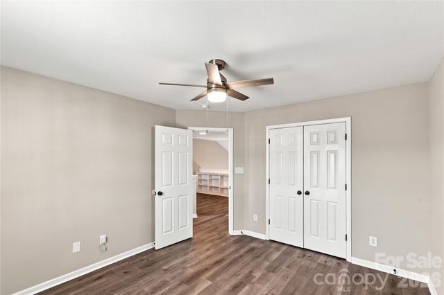 14718 Lions Pride Court, Charlotte, NC 28278