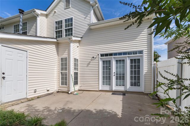 14718 Lions Pride Court, Charlotte, NC 28278