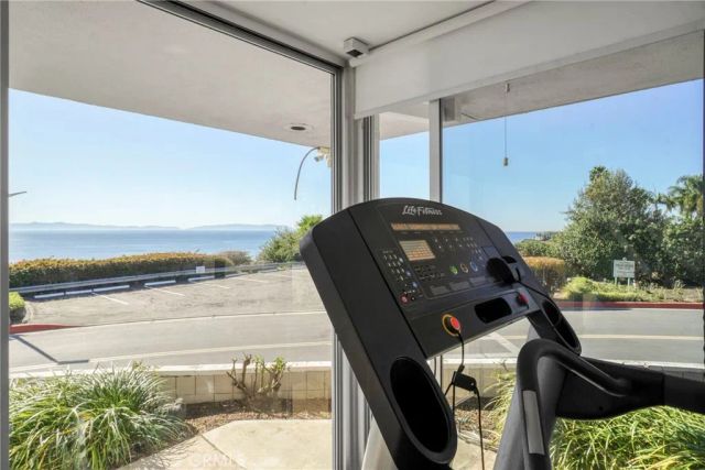 32700 Coastsite Drive 102, Rancho Palos Verdes, CA 90275