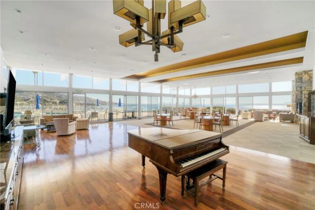 32700 Coastsite Drive 102, Rancho Palos Verdes, CA 90275