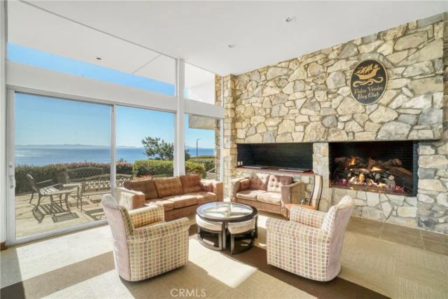 32700 Coastsite Drive 102, Rancho Palos Verdes, CA 90275