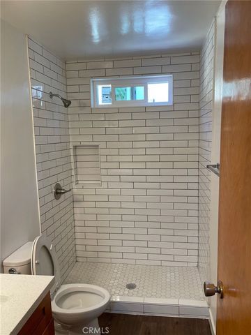 5620 Stratford, Los Angeles, CA 90042