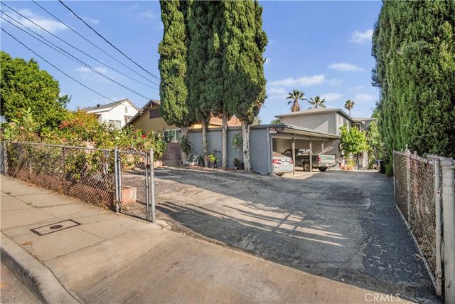 5620 Stratford, Los Angeles, CA 90042