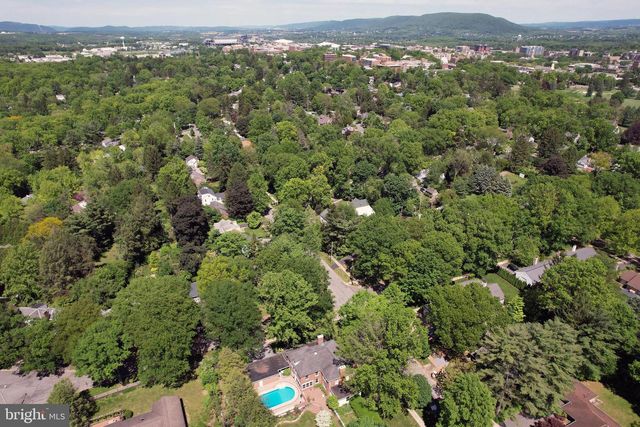 505 HILLCREST AVE, State College, PA 16803